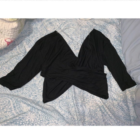 Tops - Black crop top, NEW Tops - Black crop top, NEW